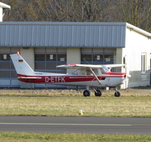 SmallAircraft-D-ETFK-05