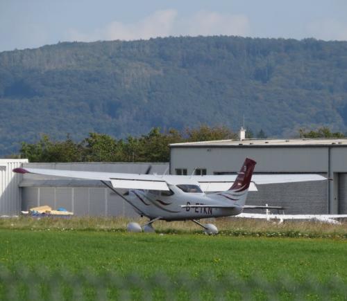 SmallAircraft-D-ETKN-04