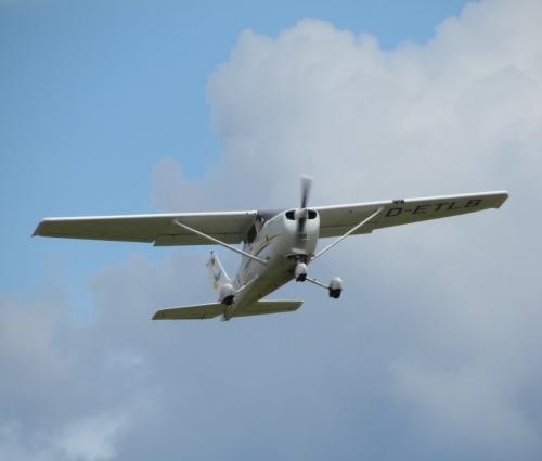 SmallAircraft-D-ETLB-02