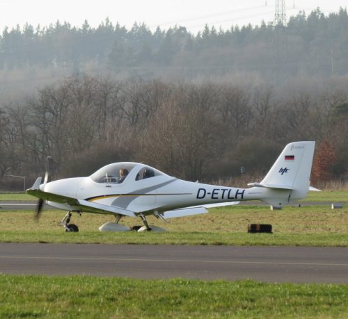 SmallAircraft-D-ETLH-03