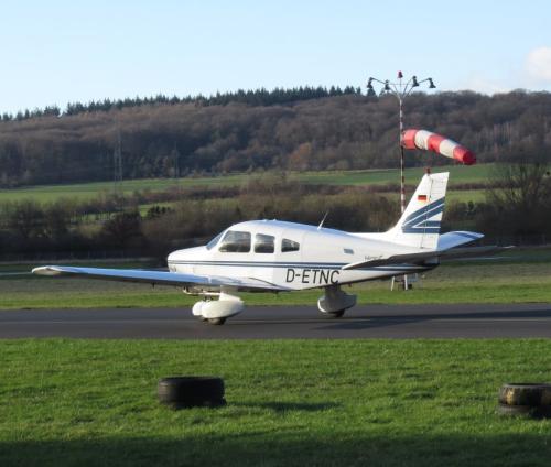 SmallAircraft-D-ETNC-04
