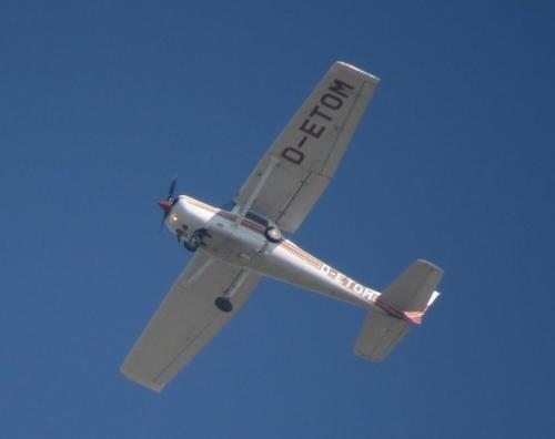 SmallAircraft-D-ETOM-01