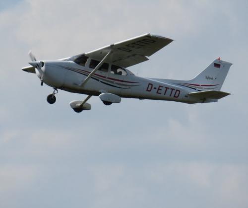 SmallAircraft-D-ETTD-03