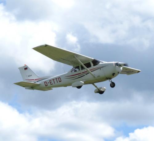 SmallAircraft-D-ETTD-08