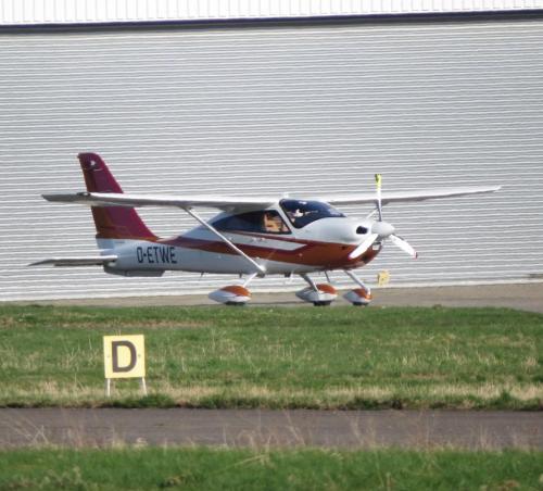 SmallAircraft-D-ETWE-08