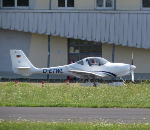 SmallAircraft-D-ETWL-02