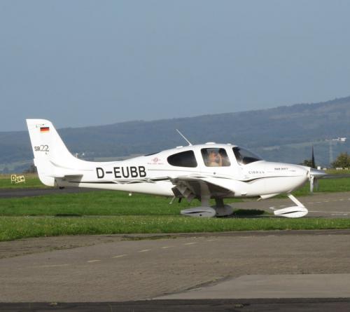 SmallAircraft-D-EUBB-03