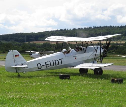 SmallAircraft-D-EUDT-09