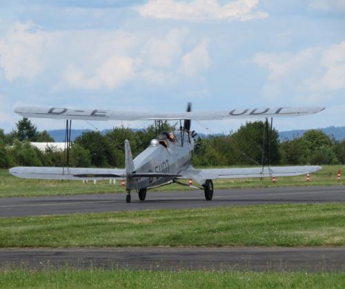 SmallAircraft-D-EUDT-10
