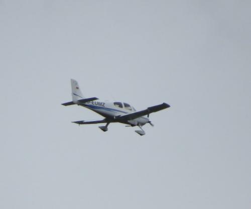 SmallAircraft-D-EUMZ-03