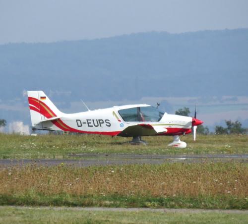 SmallAircraft-D-EUPS-04
