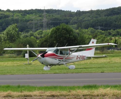 SmallAircraft-D-EVSC-04