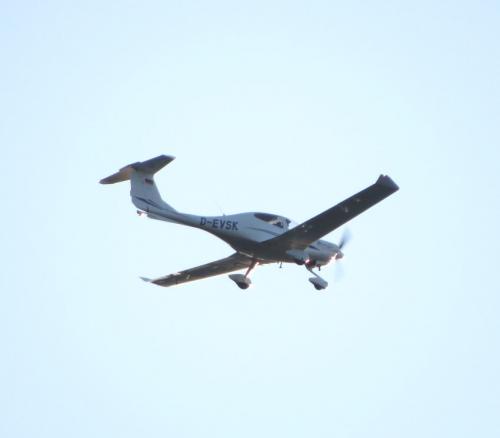 SmallAircraft-D-EVSK-04
