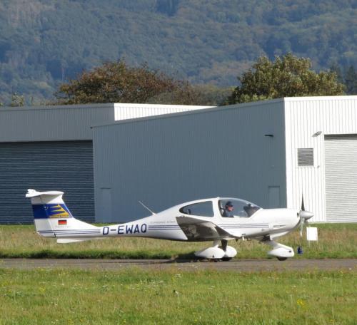 SmallAircraft-D-EWAQ-05