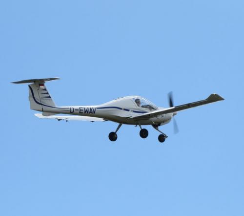 SmallAircraft-D-EWAV-04