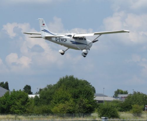 SmallAircraft-D-EWCP-05