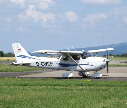 SmallAircraft-D-EWCP-06