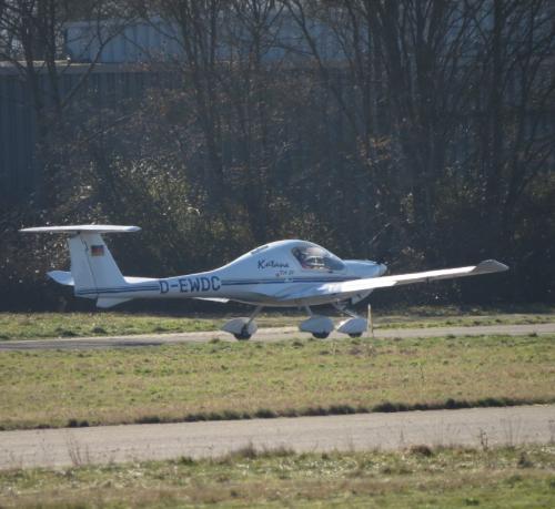 SmallAircraft-D-EWDC-02