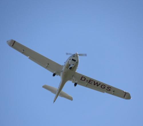 SmallAircraft-D-EWGS-02
