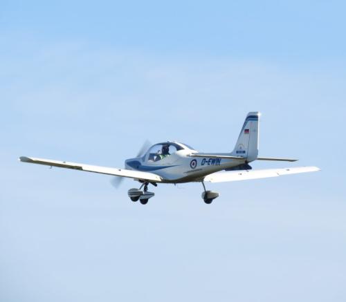 SmallAircraft-D-EWIN-10