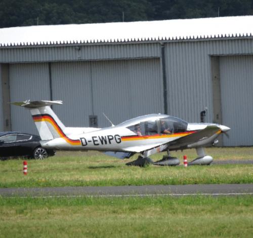 SmallAircraft-D-EWPG-06