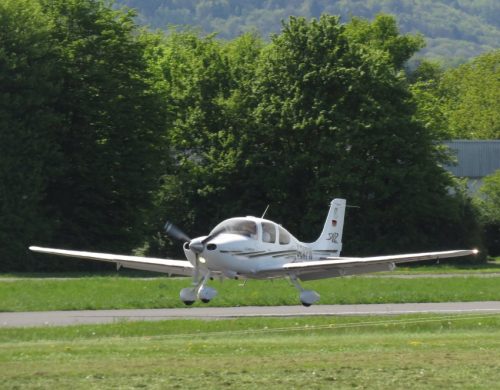SmallAircraft-D-EWPW-01