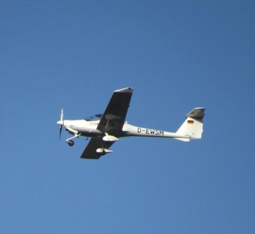 SmallAircraft-D-EWSM-02