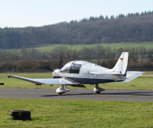 SmallAircraft-D-EWUG-05