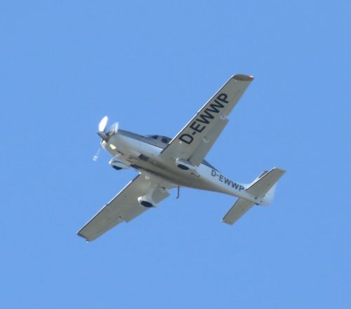 SmallAircraft-D-EWWP-01