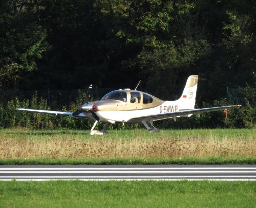 SmallAircraft-D-EWWP-03