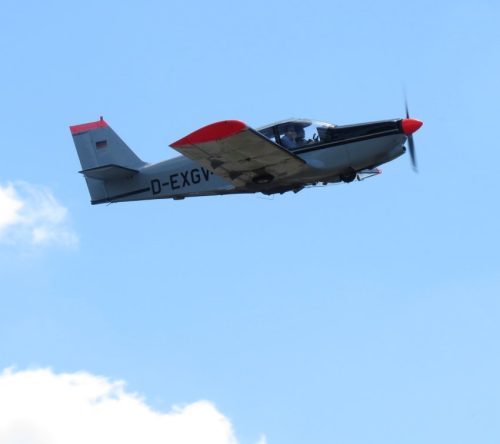 SmallAircraft-D-EXGV-04