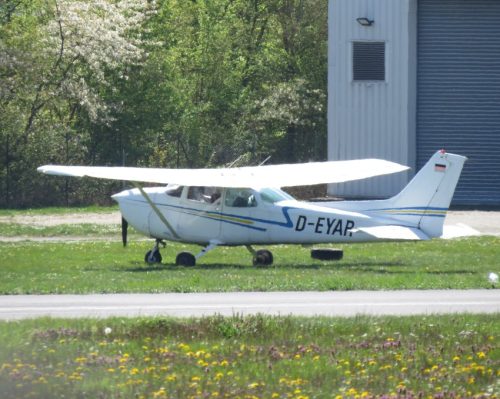 SmallAircraft-D-EYAR-07