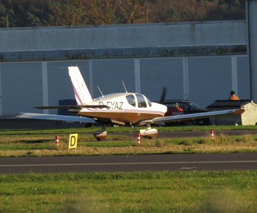 SmallAircraft-D-EYAZ-01