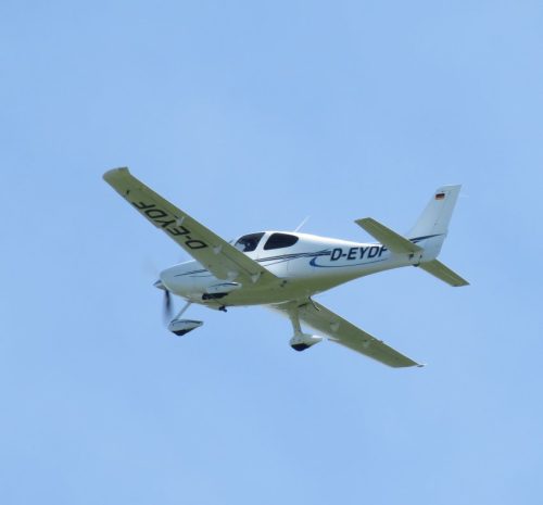 SmallAircraft-D-EYDF-04