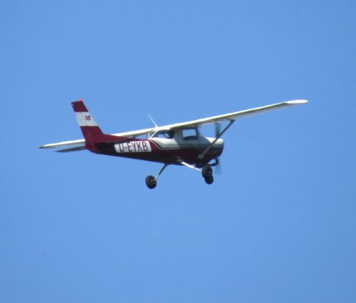 SmallAircraft-D-EYKB-02