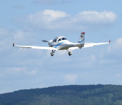 SmallAircraft-D-EZBB-02