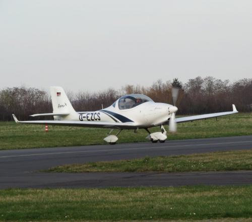 SmallAircraft-D-EZCS-03