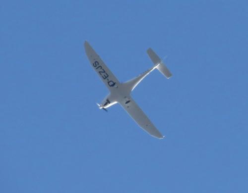 SmallAircraft-D-EZJS-01