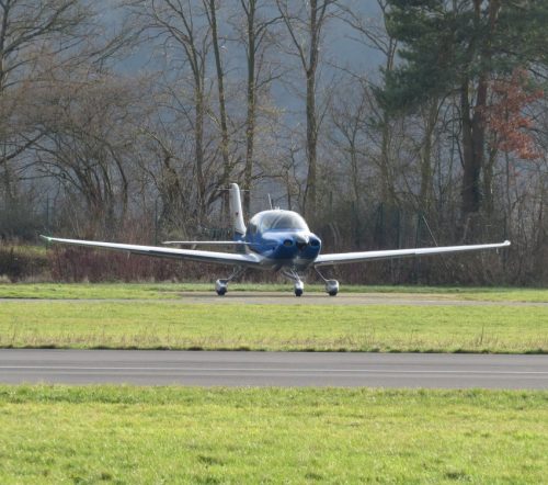 SmallAircraft-D-EZMD-03