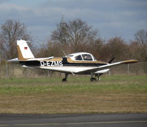 SmallAircraft-D-EZMS-04