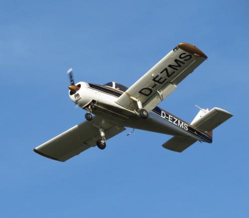 SmallAircraft-D-EZMS-06