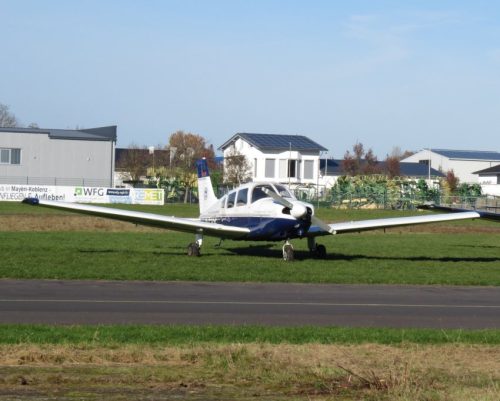 SmallAircraft-D-EZOF-03