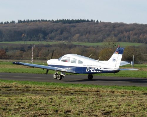 SmallAircraft-D-EZOF-04