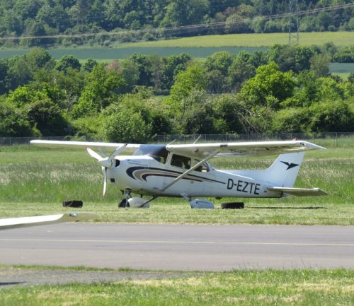 SmallAircraft-D-EZTE-01