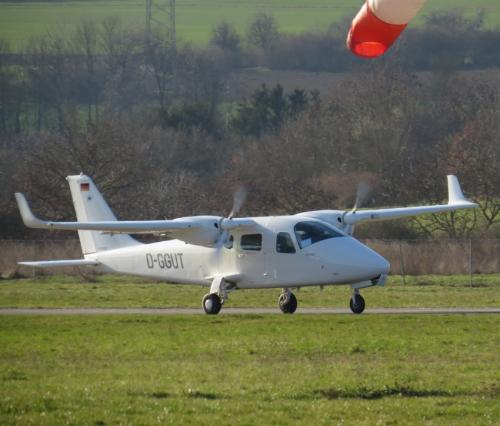 SmallAircraft-D-GGUT-04