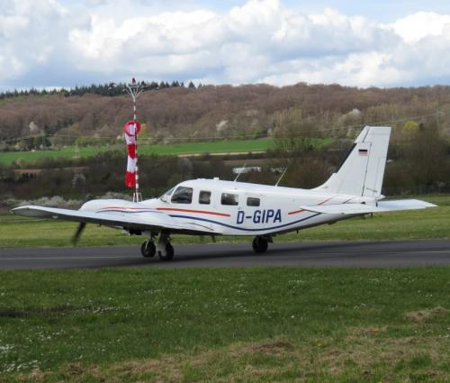 SmallAircraft-D-GIPA-05