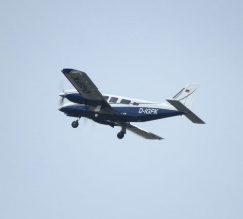 SmallAircraft-D-IGFK-01