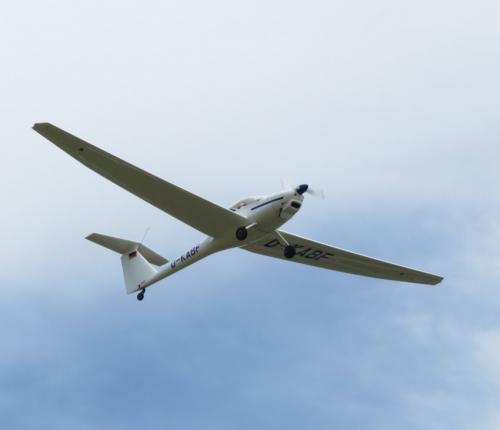 SmallAircraft-D-KABF-02