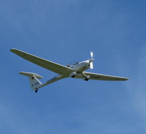 SmallAircraft-D-KAGL-04