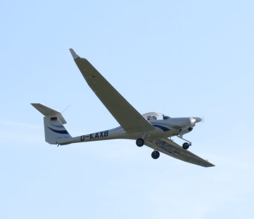 SmallAircraft-D-KAXB-04